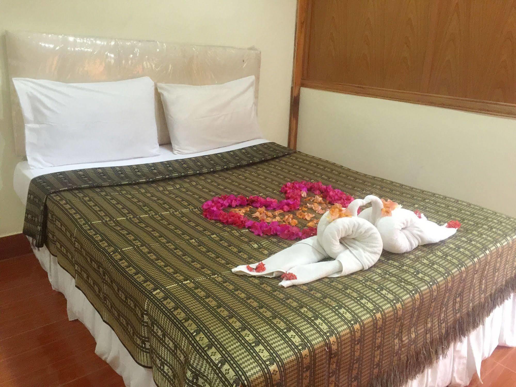 Poonsap Resort Koh Lanta Ngoại thất bức ảnh