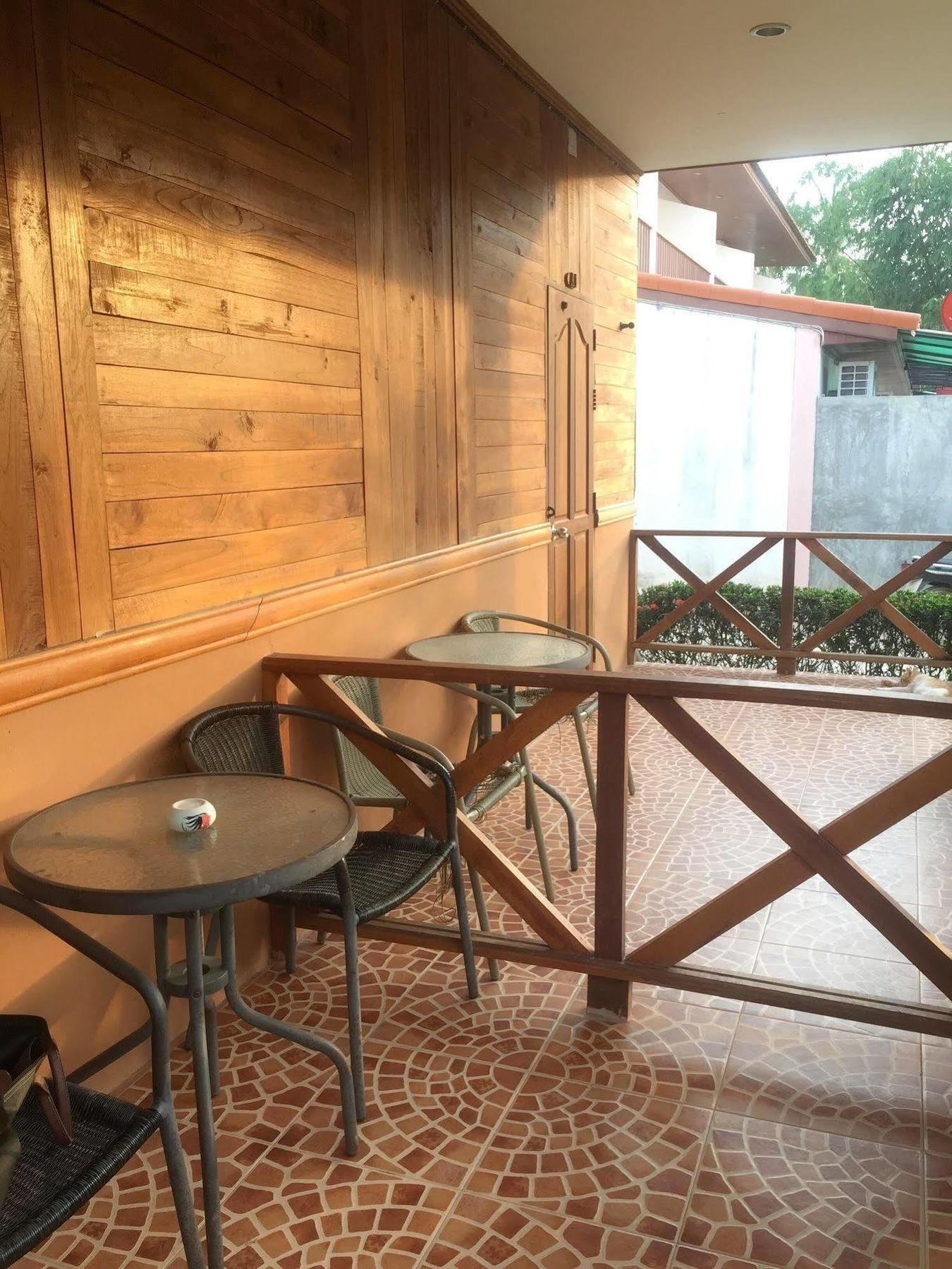 Poonsap Resort Koh Lanta Ngoại thất bức ảnh